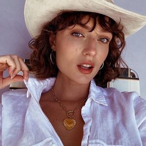 The best is yet to come necklace